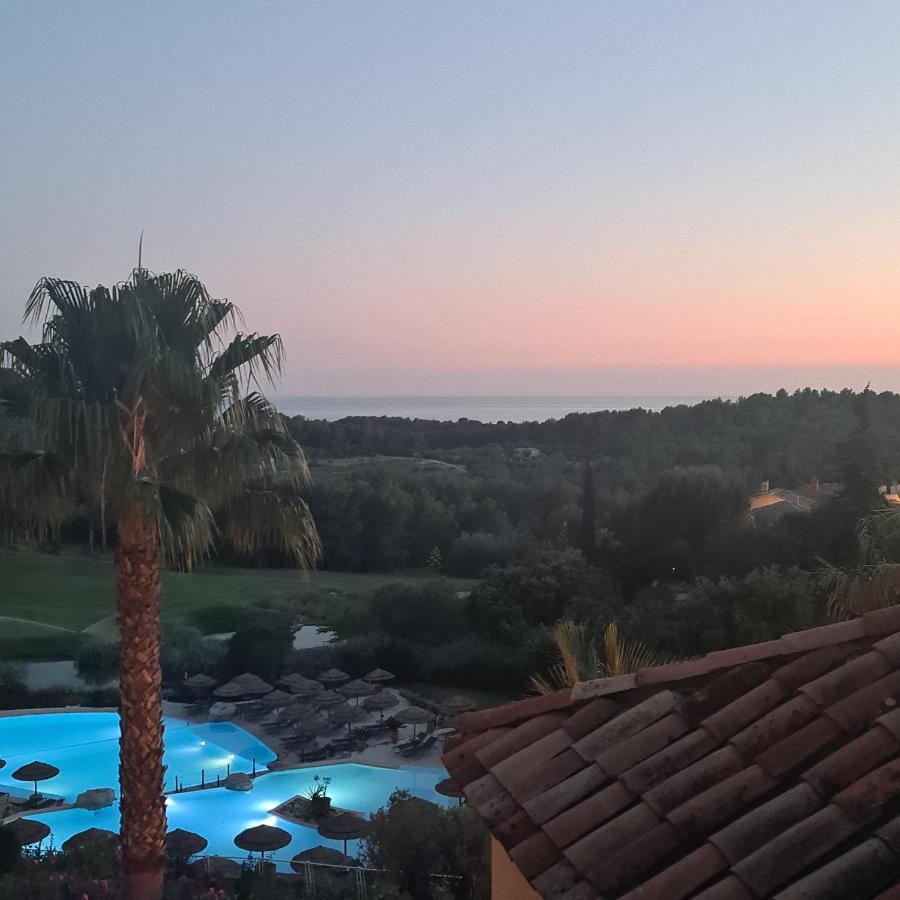 Superbe Villa-Domaine Avec Golf Piscine Et Tennis Saint-Cyr-sur-Mer Exteriér fotografie