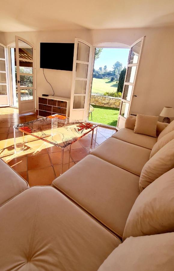 Superbe Villa-Domaine Avec Golf Piscine Et Tennis Saint-Cyr-sur-Mer Exteriér fotografie