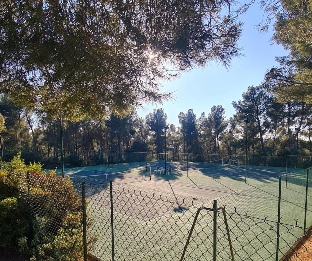 Superbe Villa-Domaine Avec Golf Piscine Et Tennis Saint-Cyr-sur-Mer Exteriér fotografie