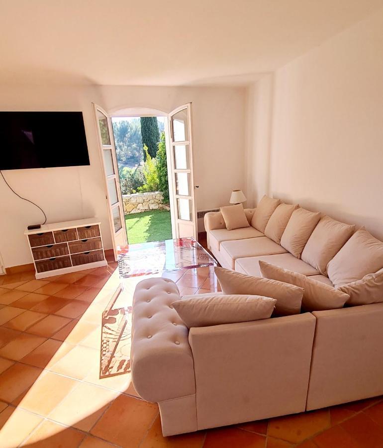 Superbe Villa-Domaine Avec Golf Piscine Et Tennis Saint-Cyr-sur-Mer Exteriér fotografie