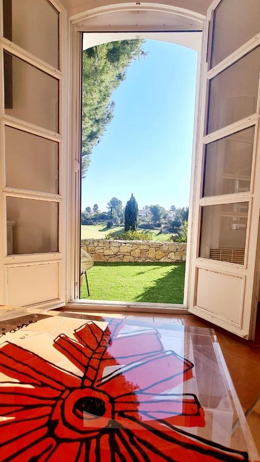 Superbe Villa-Domaine Avec Golf Piscine Et Tennis Saint-Cyr-sur-Mer Exteriér fotografie